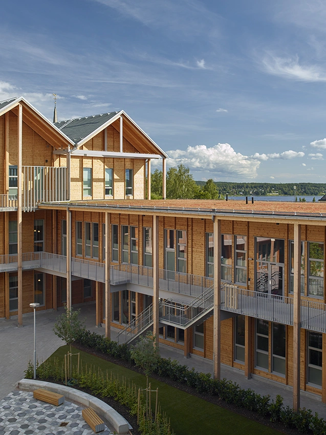 Minnebergsskolans träbyggnader i Arvika